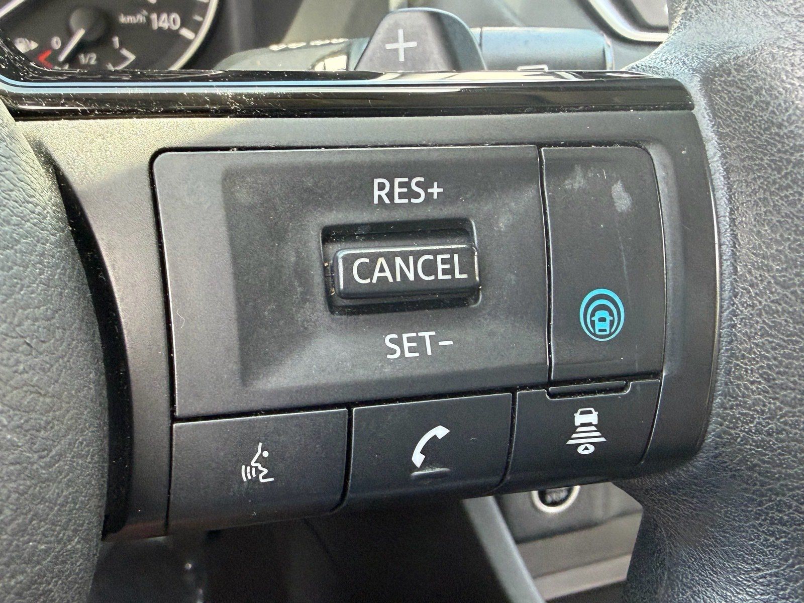 Certified 2023 Nissan Rogue SV FWD image 27