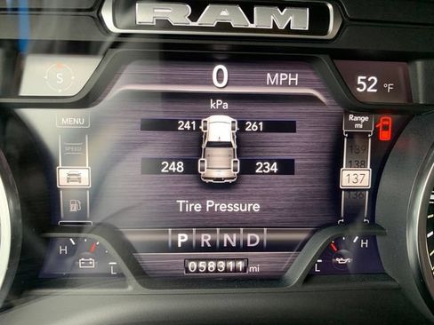 Used 2022 RAM 1500 Big Horn AWD/4WD image 25