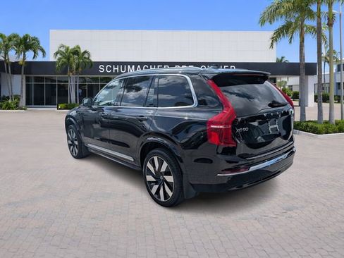 Certified 2025 Volvo XC90 T8 Plus w/ Protection Package Premier image 5