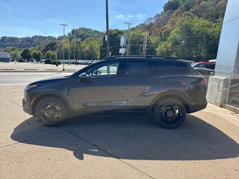 New 2026 Kia Sportage X-Line w/ X-Line Technology Package image 4