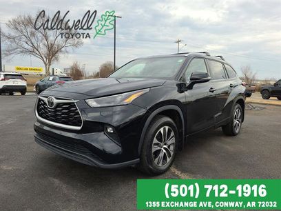 Used 2023 Toyota Highlander XLE