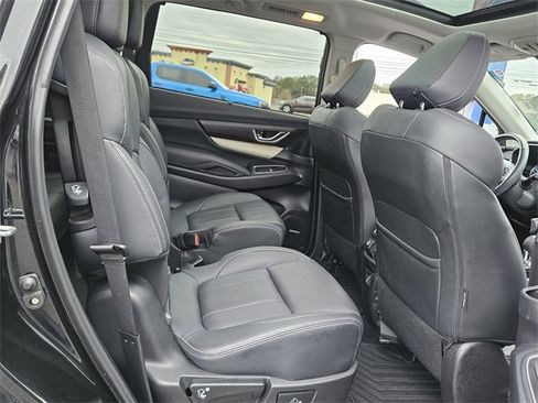 Used 2022 Subaru Ascent Touring image 16