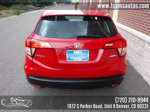 Used 2018 Honda HR-V LX image 32