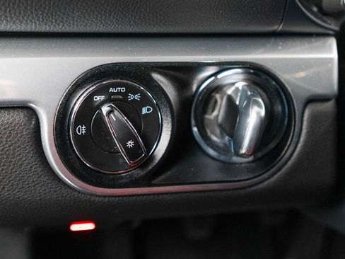 Certified 2025 Porsche 718 Cayman image 21