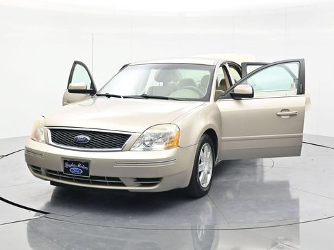 Used 2006 Ford Five Hundred SE FWD image 53