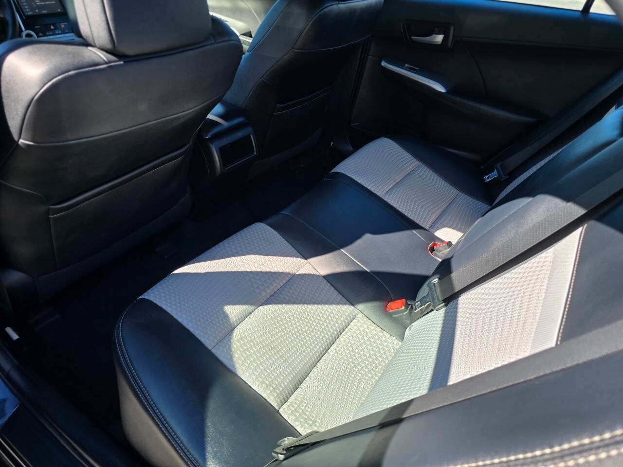 Used 2012 Toyota Camry SE FWD image 21