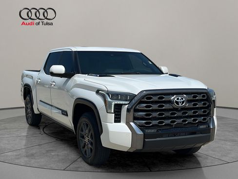 Used 2023 Toyota Tundra Platinum AWD/4WD image 1