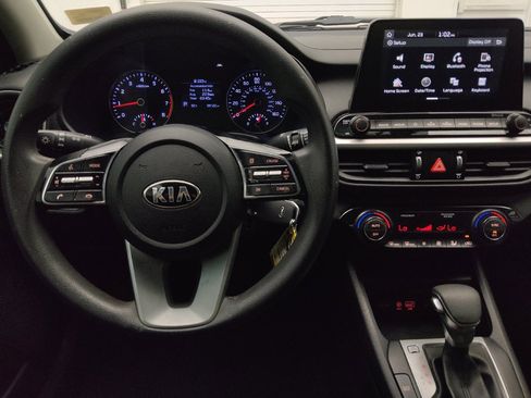 Used 2019 Kia Forte LXS FWD image 22
