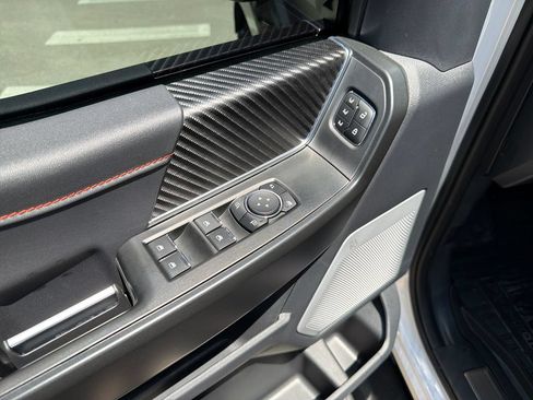 Used 2025 Ford F150 Raptor AWD/4WD image 22
