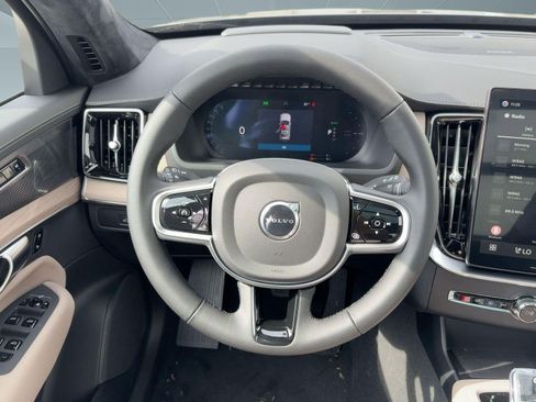 New 2026 Volvo XC90 T8 Ultra w/ Lounge Package AWD/4WD image 17