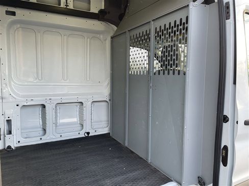 Used 2017 Ford Transit 350 148 High Roof Extended image 26