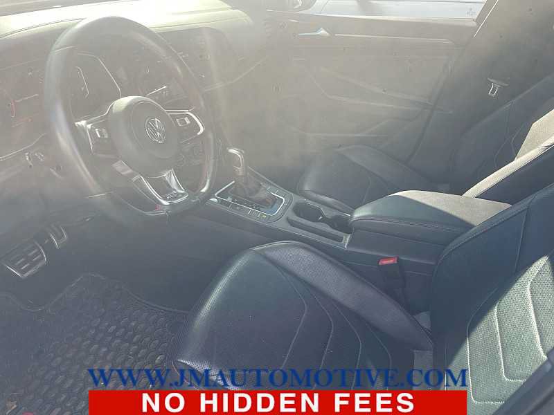 Used 2020 Volkswagen Jetta GLI Autobahn w/ GLI Autobahn Black Package FWD image 2