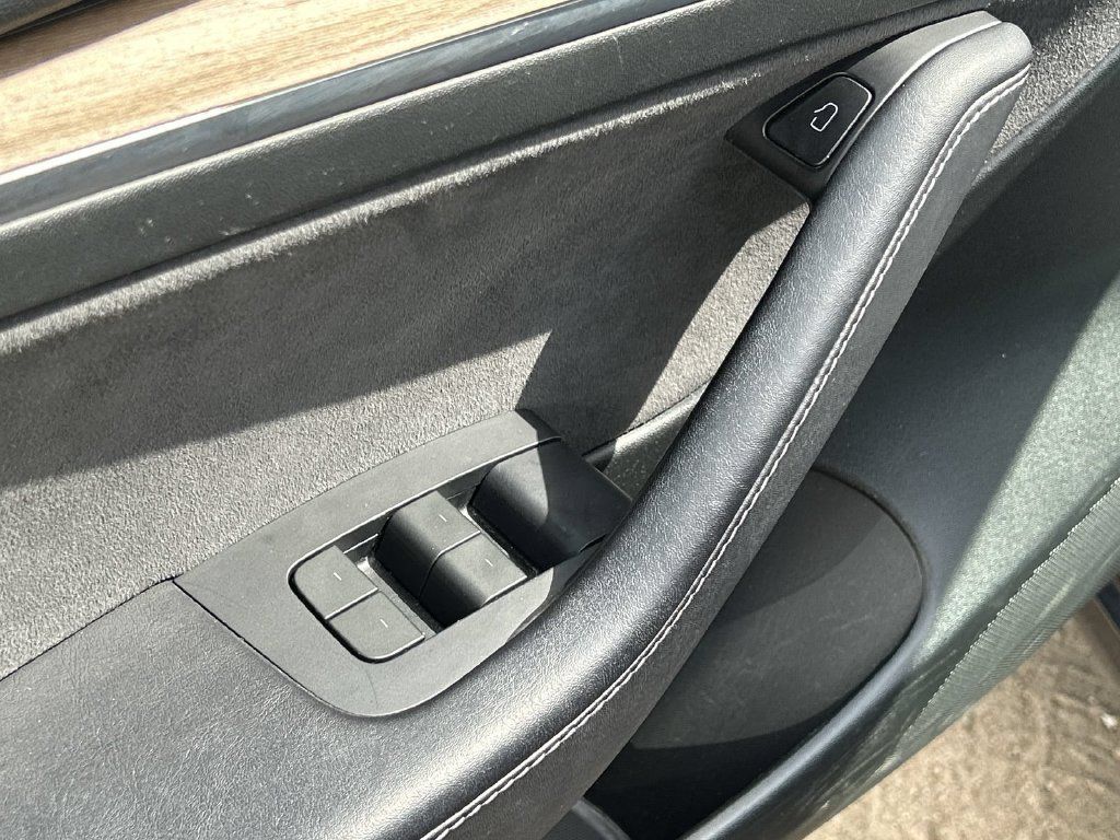 Used 2023 Tesla Model 3 Standard Range RWD image 21