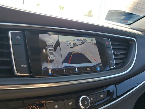 Used 2023 Buick Enclave Avenir w/ Avenir Technology Package image 21