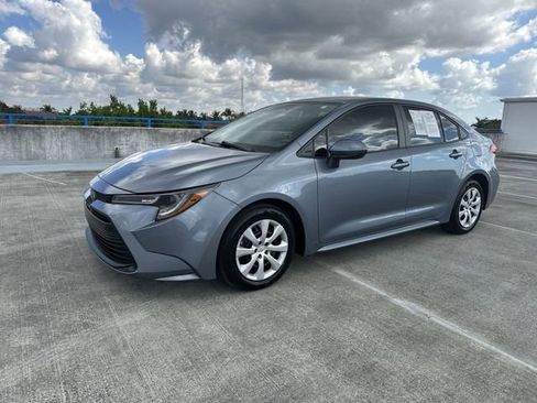 Used 2024 Toyota Corolla LE image 18