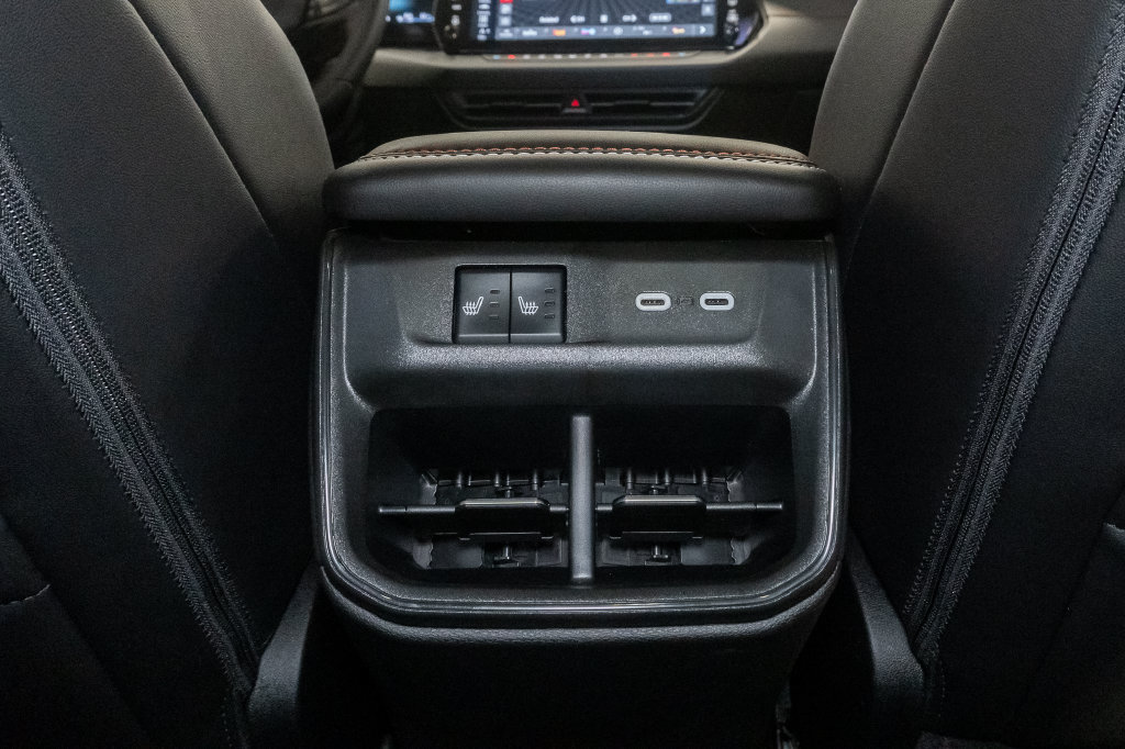 New 2026 Dodge Charger R/T AWD/4WD image 28