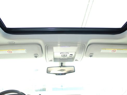 Used 2019 GMC Sierra 3500 SLT image 24