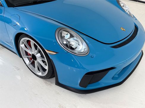 Used 2018 Porsche 911 GT3 w/ Sport Chrono Package RWD image 32