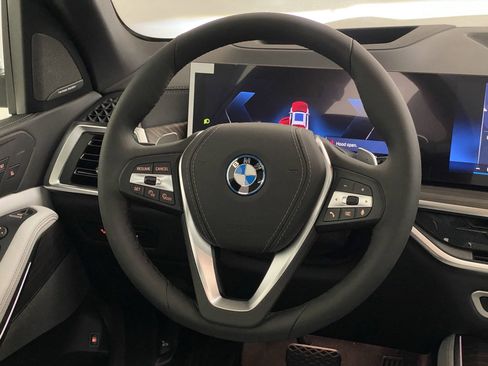 New 2026 BMW X5 xDrive50e w/ Climate Comfort Package image 16