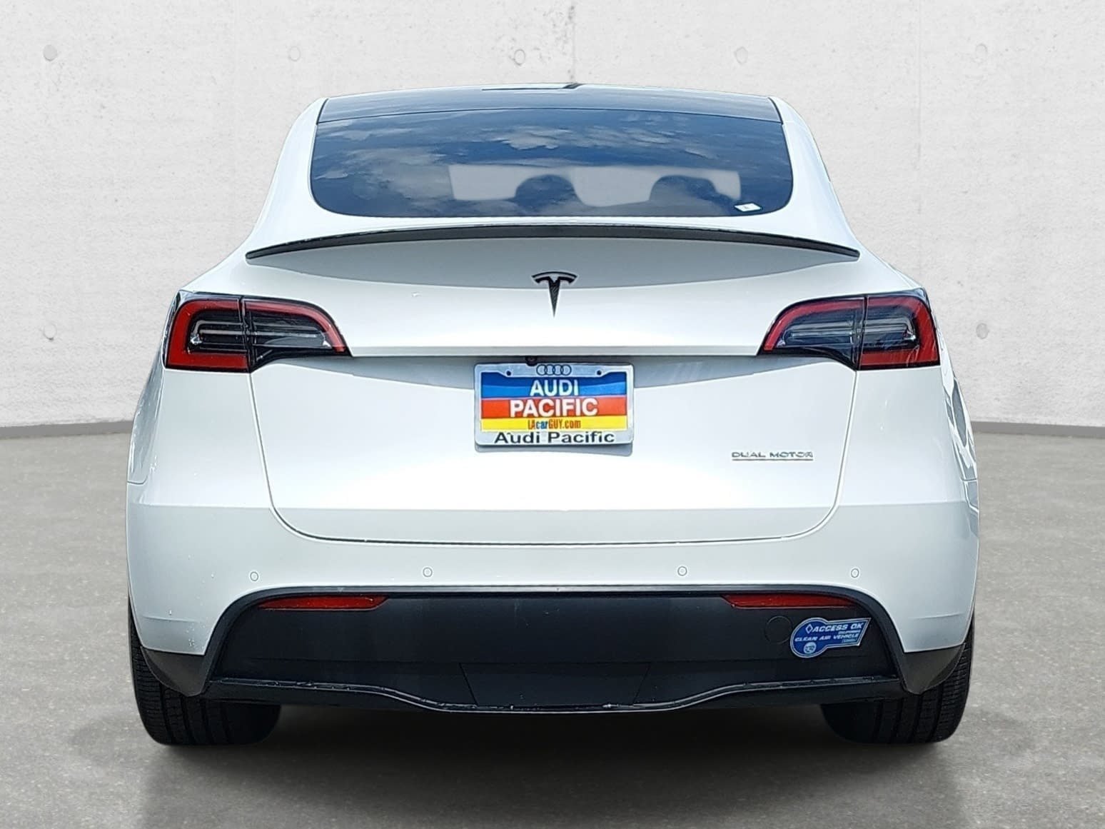 Used 2022 Tesla Model Y Performance AWD/4WD image 6