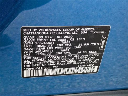 Certified 2024 Volkswagen Atlas Cross Sport SEL Premium R-Line AWD/4WD image 15