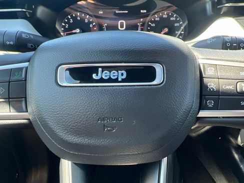 Used 2025 Jeep Compass Limited AWD/4WD image 55