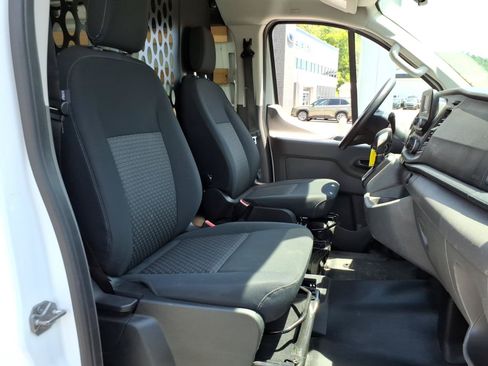 Used 2025 Ford Transit 250 Low Roof w/ Exterior Upgrade Package RWD image 8