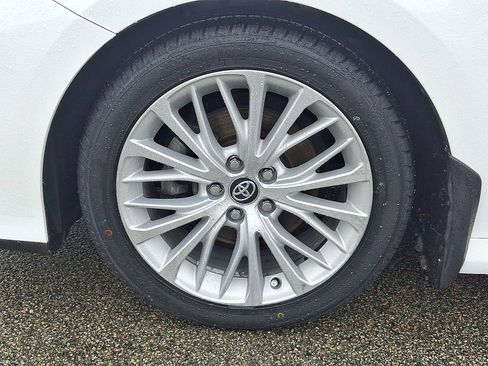 Certified 2020 Toyota Camry XLE image 11