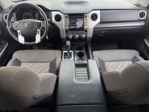 Used 2019 Toyota Tundra SR5 w/ SR5 Upgrade Package image 12