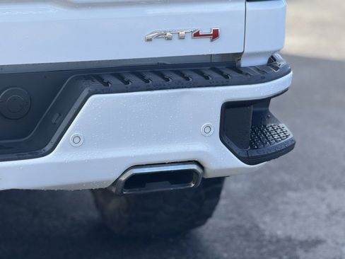 Used 2019 GMC Sierra 1500 AT4 w/ AT4 Premium Package image 10
