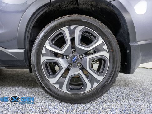Used 2024 Subaru Ascent Limited w/ Technology Package AWD/4WD image 45
