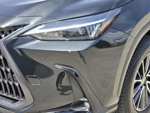 Used 2024 Lexus NX 350h AWD image 35