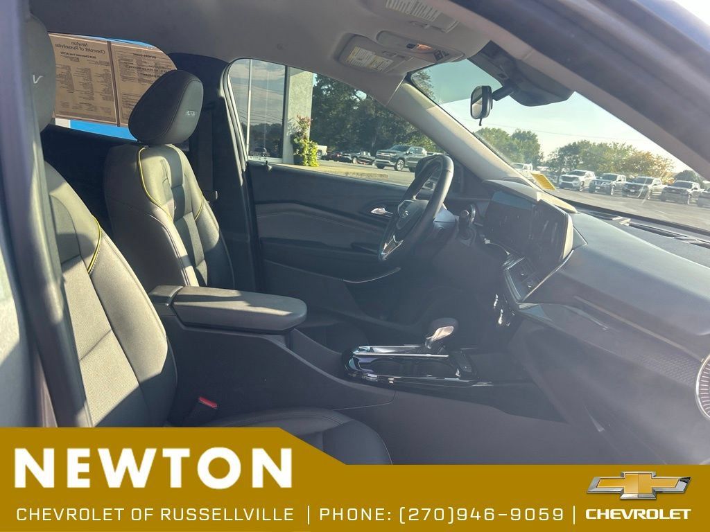 Used 2024 Chevrolet Trax ACTIV w/ Driver Confidence Package FWD image 19
