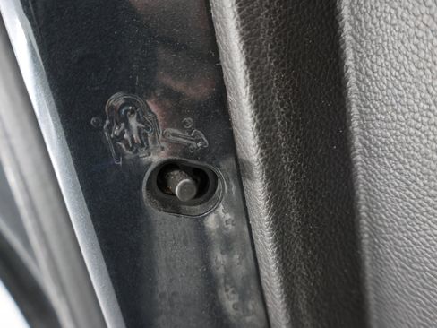 Used 2019 Chevrolet Traverse LT w/ LPO, Floor Liner Package image 36