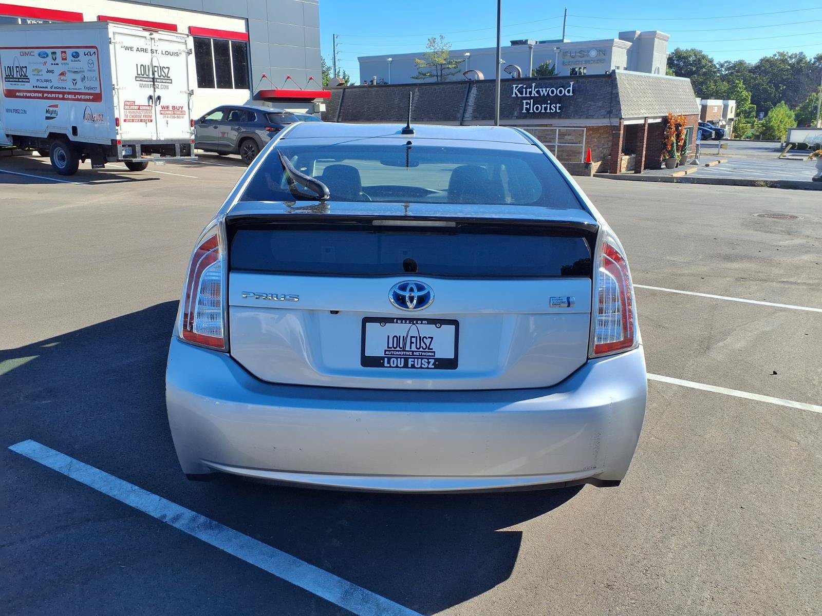Used 2015 Toyota Prius Four FWD image 23
