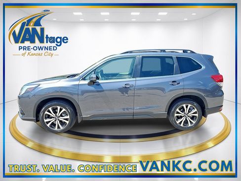 Certified 2023 Subaru Forester Limited AWD/4WD image 10