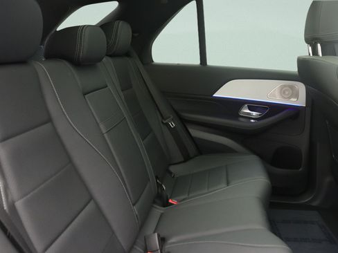 New 2026 Mercedes-Benz GLE 450 4MATIC image 8