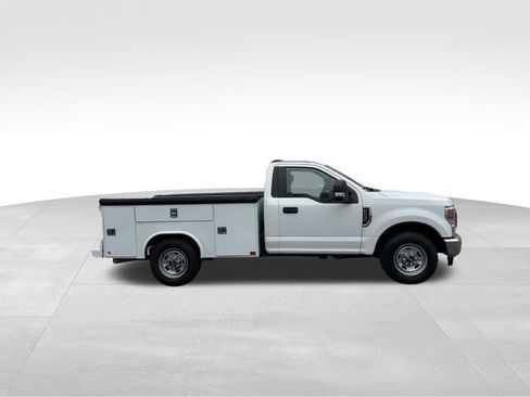 Used 2020 Ford F350 XL w/ Power Equipment Group image 4