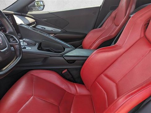 Used 2020 Chevrolet Corvette Stingray Convertible w/ Z51 Performance Package RWD image 23