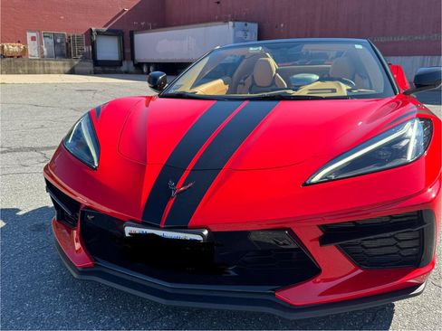 Used 2022 Chevrolet Corvette Stingray Premium Conv w/ Z51 Performance Package RWD image 30