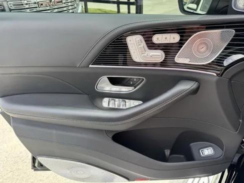 Used 2021 Mercedes-Benz Maybach GLS 600 4MATIC image 18