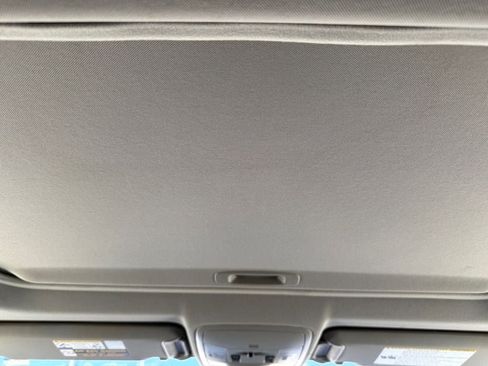 Used 2017 Toyota RAV4 XLE FWD image 27