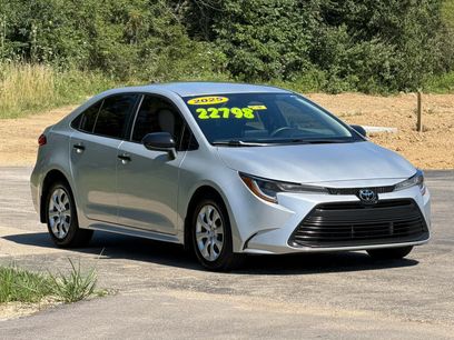 Used 2025 Toyota Corolla LE