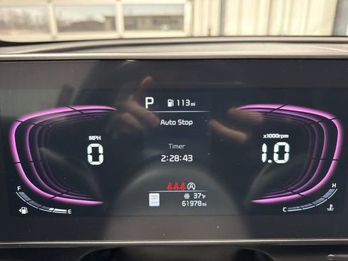 Used 2024 Kia Sportage EX image 8