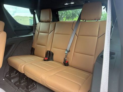 Used 2025 Cadillac Escalade Premium Luxury w/ Touring Package AWD/4WD image 15