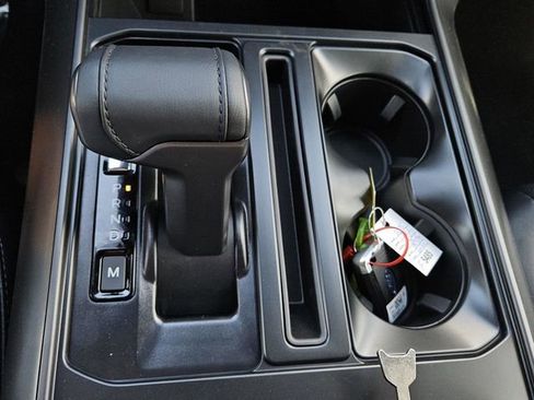 New 2025 Ford F150 Lariat w/ Equipment Group 501A Mid image 16