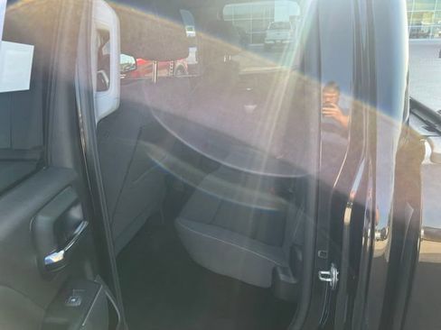 Used 2018 Chevrolet Silverado 1500 LT w/ All Star Edition AWD/4WD image 16