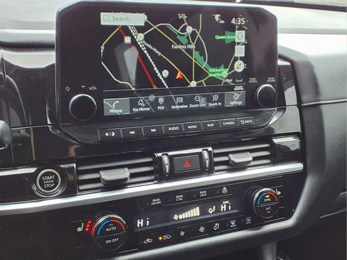 Certified 2023 Nissan Pathfinder SL AWD/4WD image 26