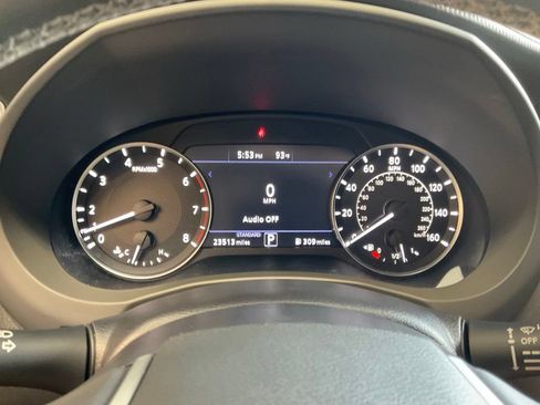 Used 2023 INFINITI QX50 Luxe AWD/4WD image 15