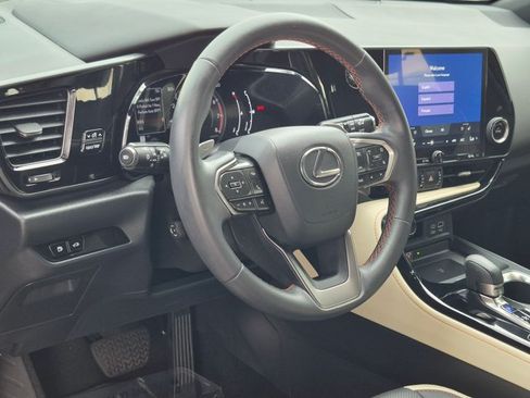 Used 2022 Lexus NX 350 AWD image 10
